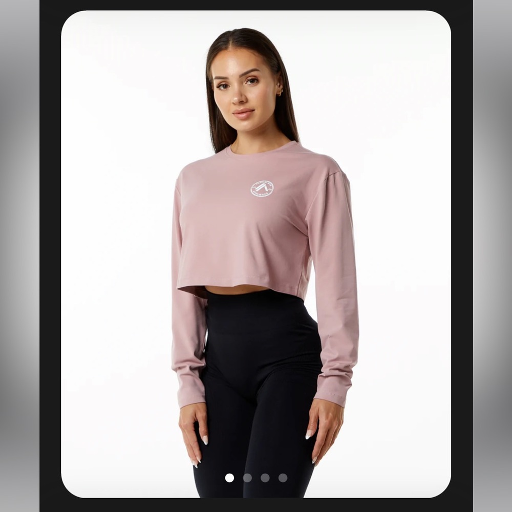 Alphalete Dynasty long sleeve crop top in mauve